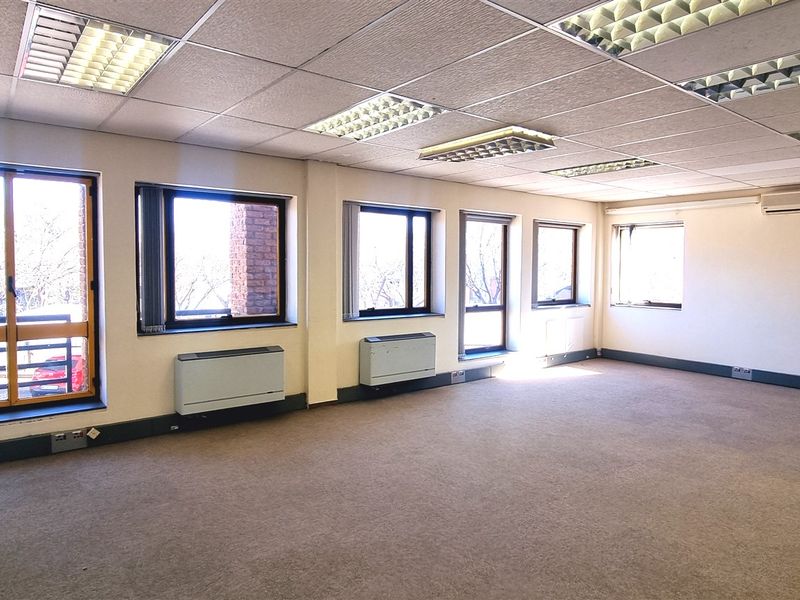 Office space in Western Woods - Photo 8