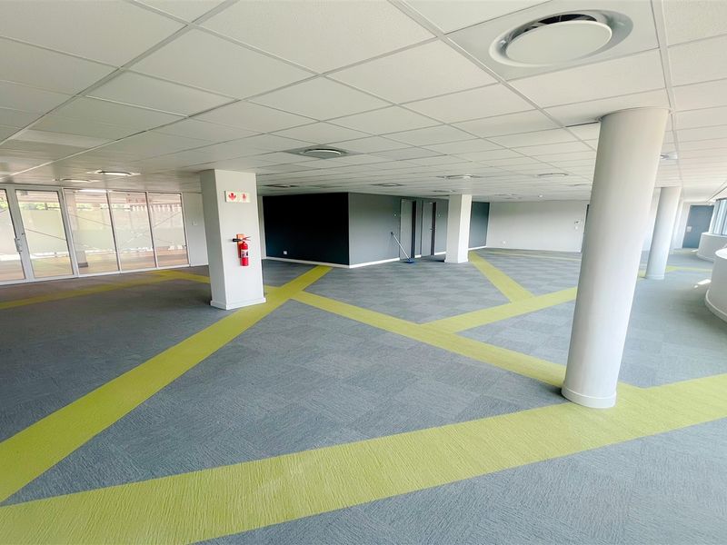 Office space to let in Waverley - Photo 5