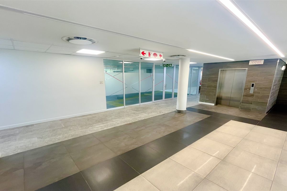 Office space to let in Waverley - Photo 4