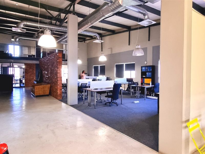 Industrial style Office space in 14 Eglin Road Sunninghill - Photo 8