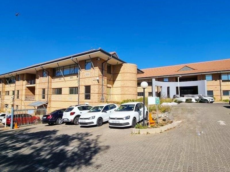 Freestanding Commercial Building for Sale - Midrand - Photo 5