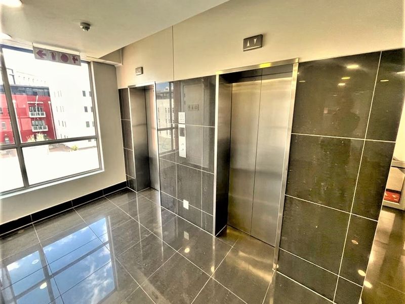 Office space for sale in Melrose Arch - Photo 9