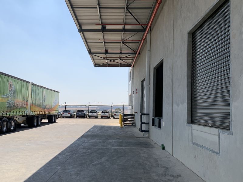 Warehouse to let in Longlake - Photo 7