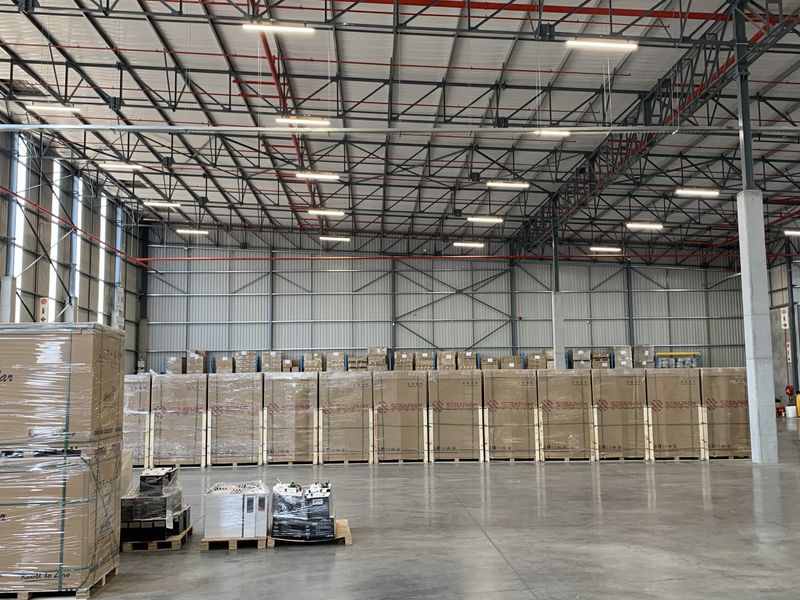 Warehouse to let in Longlake - Photo 2