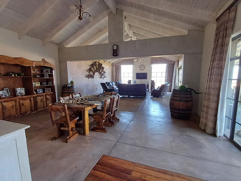 ALL YOU COULD EVER WANT - Photo 2