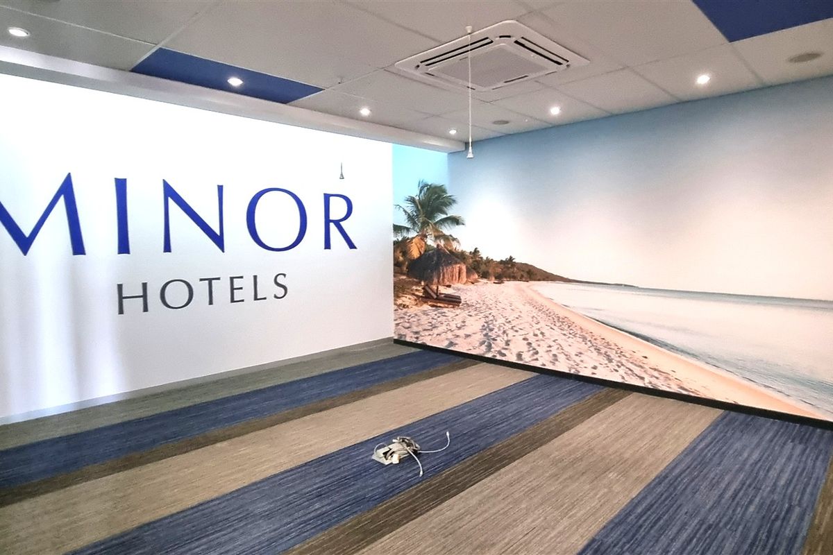 Stunning Office Space for Sale in Brian Street Lyme Park - Photo 3