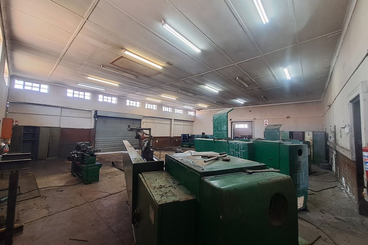 Prime Commercial property with 3 factories and more for Sale: Ideal Investment Opportunity - Photo 5