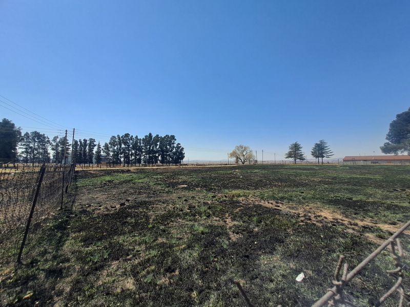 Prime Commercial property with 3 factories and more for Sale: Ideal Investment Opportunity - Photo 10