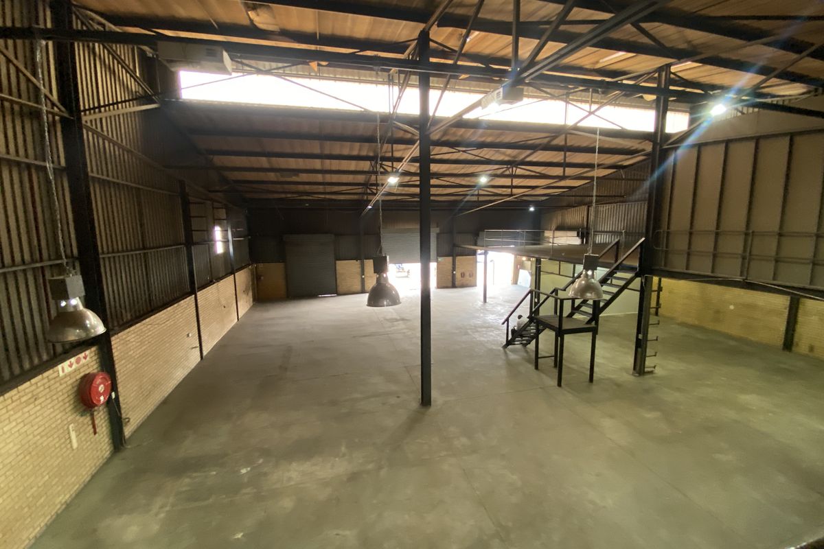 Secure Pan-handle boutique midi Warehouse Park, in Centurion. - Photo 5