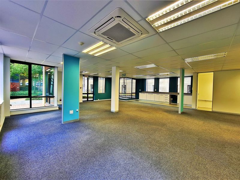 231m2 Office to Let in Constantia Office Park - Photo 7