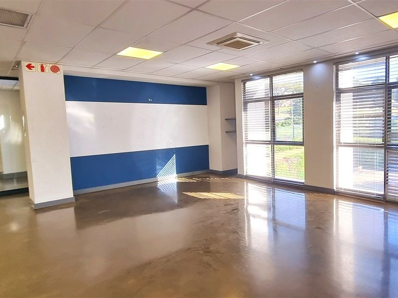 Short term Office Space to let - Photo 7