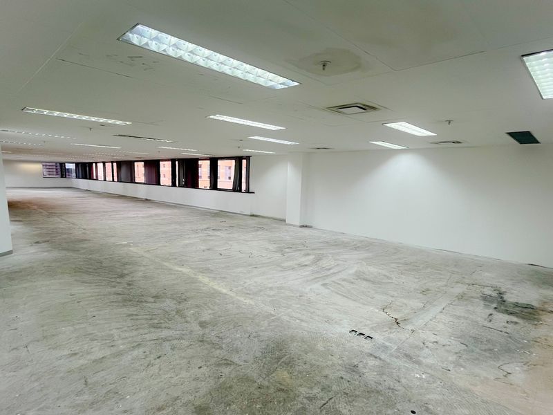 Office space to let in Johannesburg - Photo 5