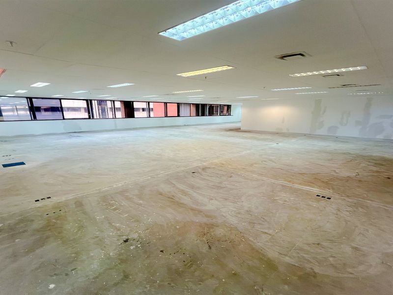 Office space to let in Johannesburg - Photo 9