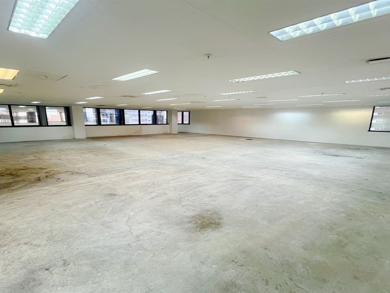 Office space to let in Johannesburg - Photo 7