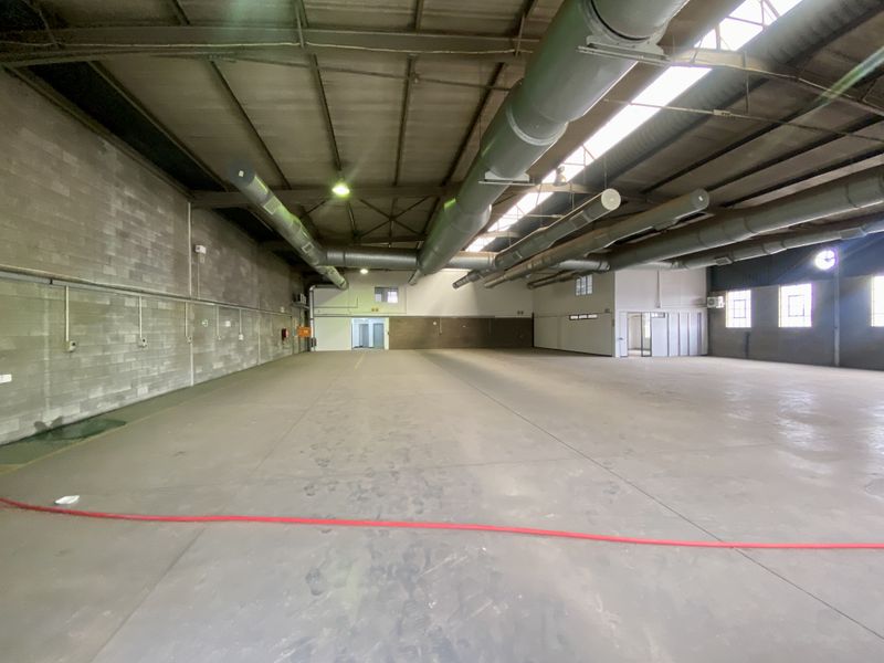 Samrand Business Park | 1033m2 Premium, Modern Unit for Lease in Centurion - Photo 3
