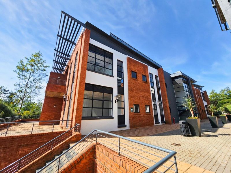 Versatile office space to rent in Centurion - Photo 6