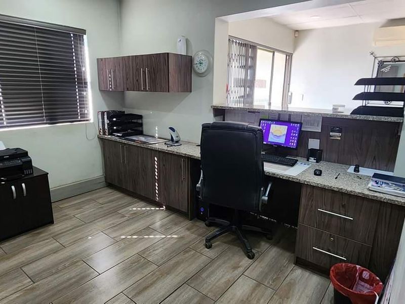 INVESTMENT OPPORTUNITY! - Photo 10