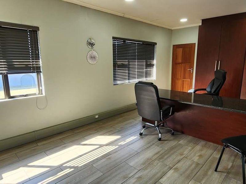 INVESTMENT OPPORTUNITY! - Photo 5