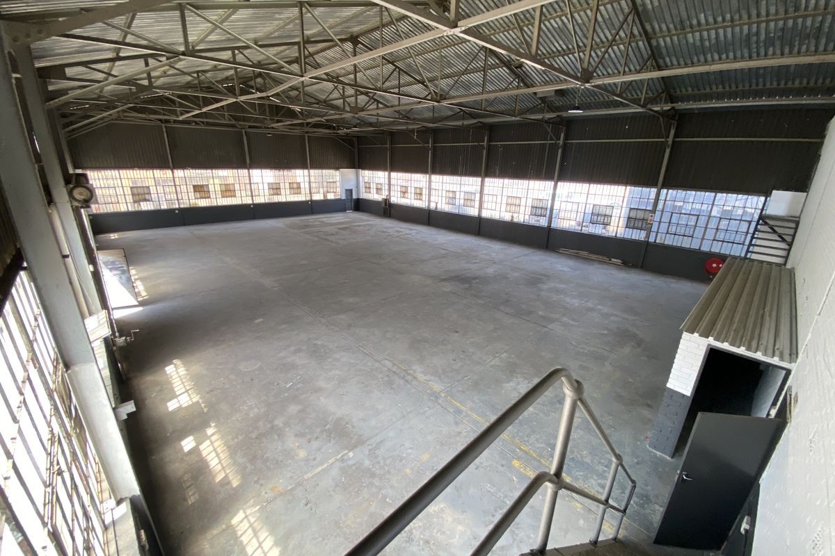 Industrial Space for Lease in Edenvale – small offices,maximizing warehouse. - Photo 2
