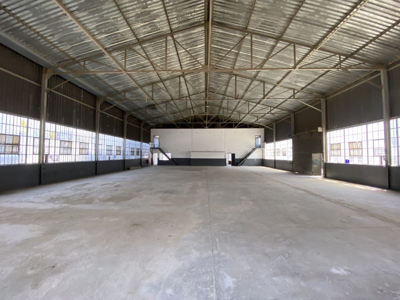 Industrial Space for Lease in Edenvale – small offices,maximizing warehouse. - Photo 4