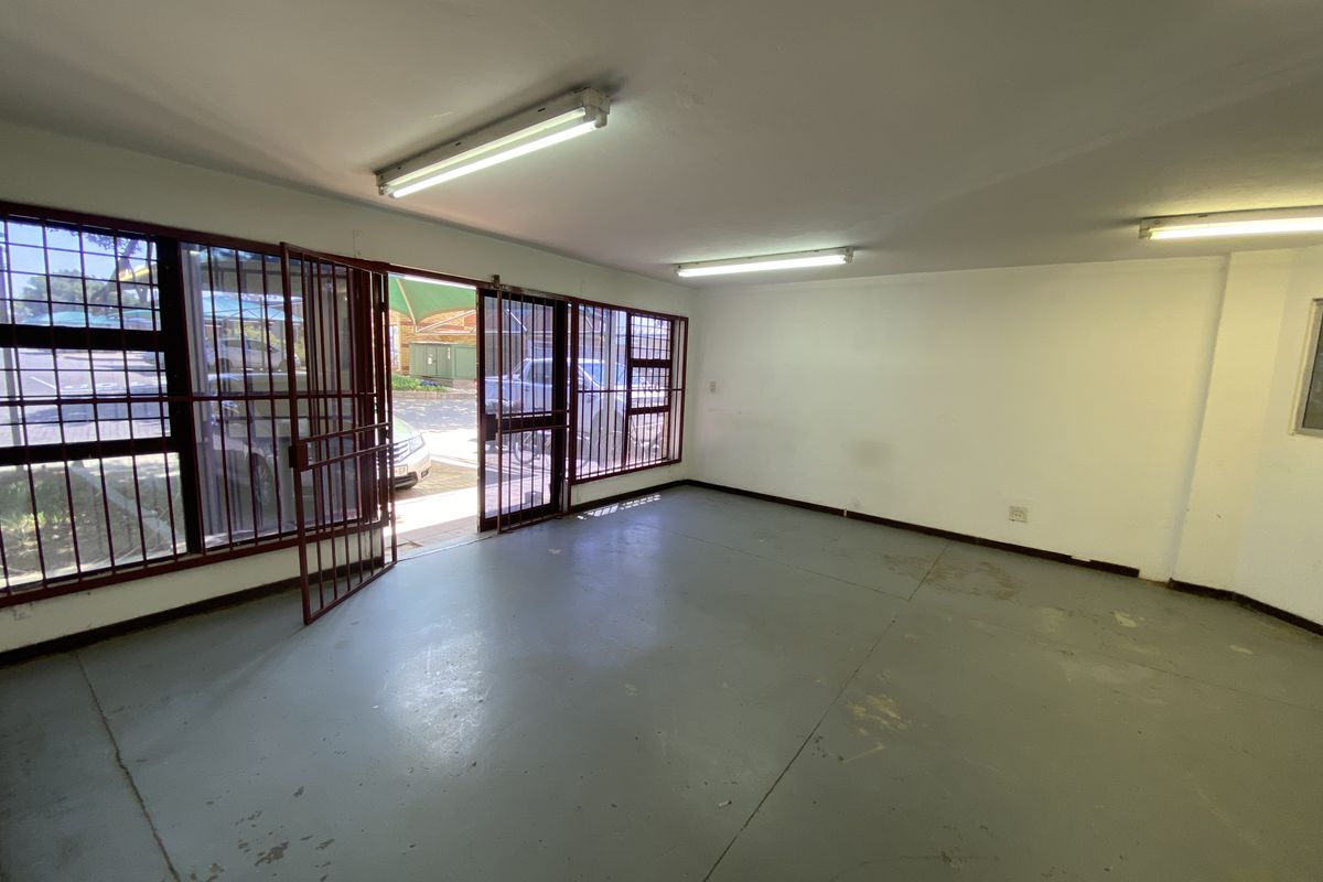 Industrial Space for Distribution, Light Manufacturing, and Retail in Midrand - Photo 5