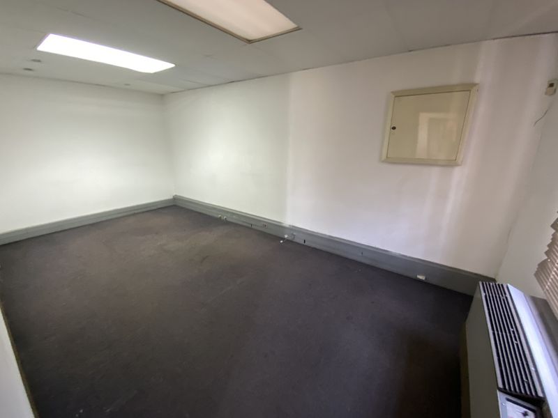 Lanzerac Works – Modern Office and Light-Industrial Spaces in Midrand - Photo 8