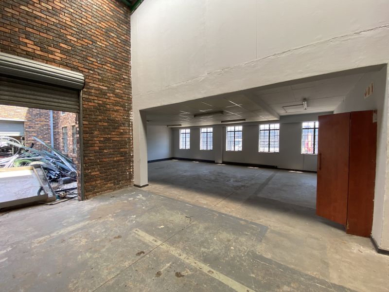 329m2 warehouse avalible in Halfway house,Midrand. - Photo 5