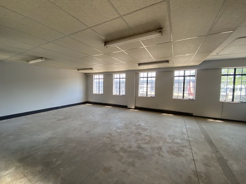 329m2 warehouse avalible in Halfway house,Midrand. - Photo 4