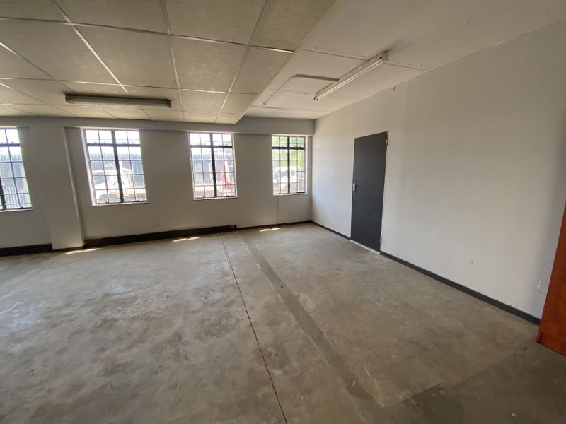 329m2 warehouse avalible in Halfway house,Midrand. - Photo 3