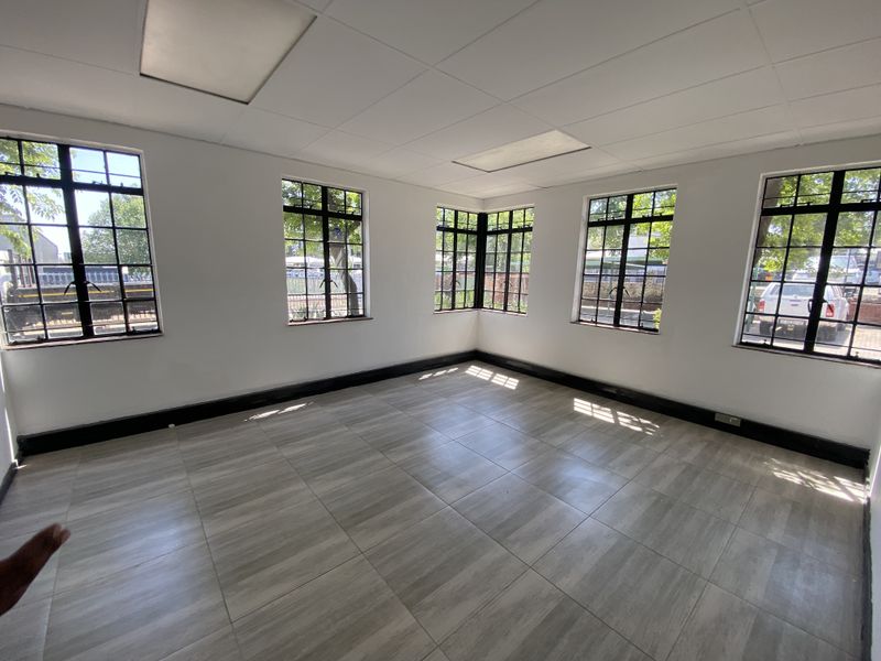 329m2 warehouse avalible in Halfway house,Midrand. - Photo 7