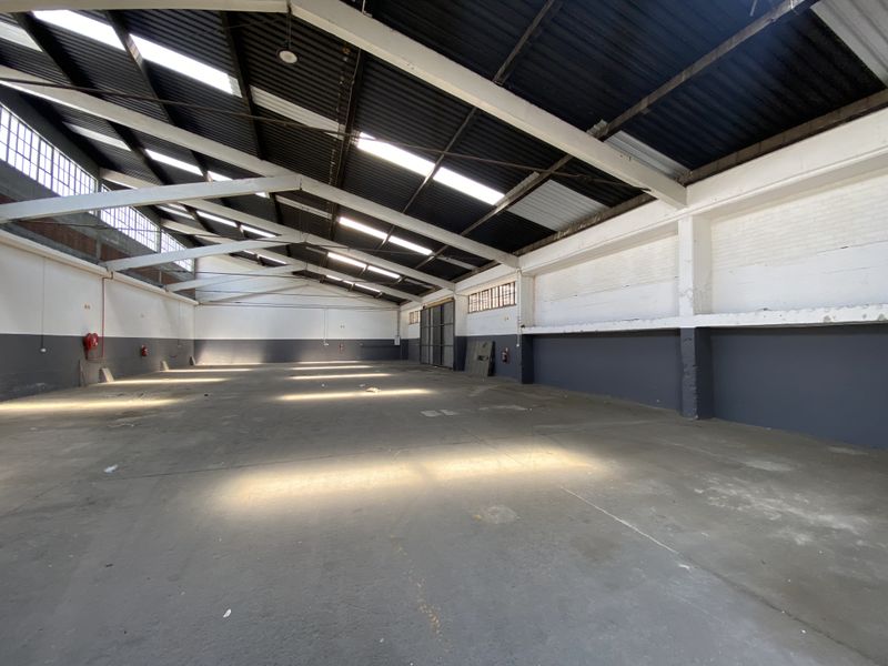 No Offices warehouse in Edenvale. - Photo 4