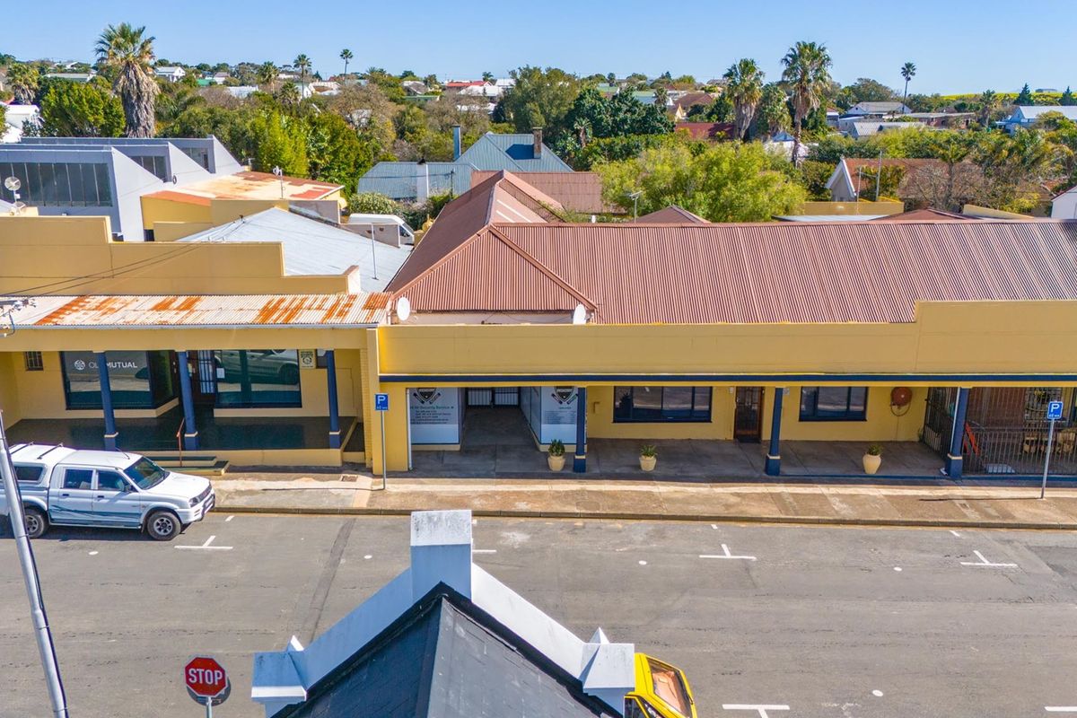 Prime Commercial Property with Diverse Rental Income in the Heart of Bredasdorp - Photo 5