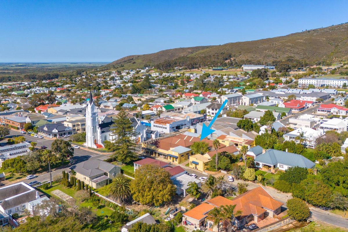 Prime Commercial Property with Diverse Rental Income in the Heart of Bredasdorp - Photo 2