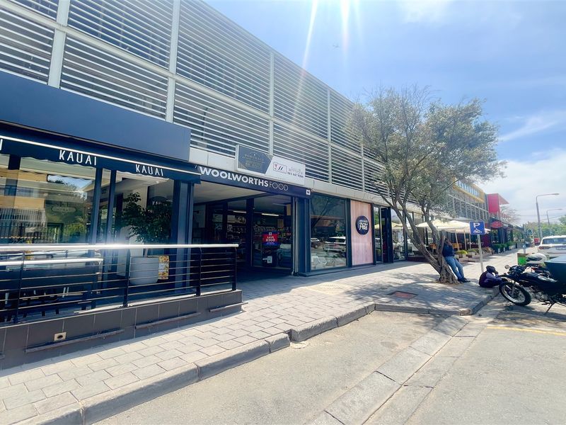 Office space to let in Parktown North - Photo 3