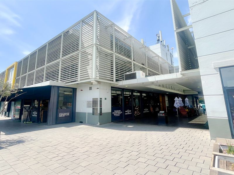 Office space to let in Parktown North - Photo 2