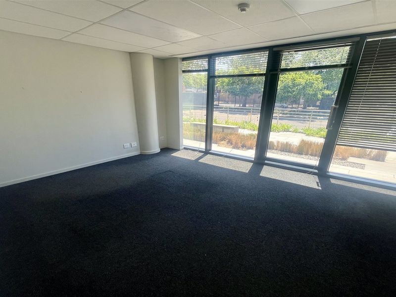 Office space to let in Melrose Estate - Photo 7