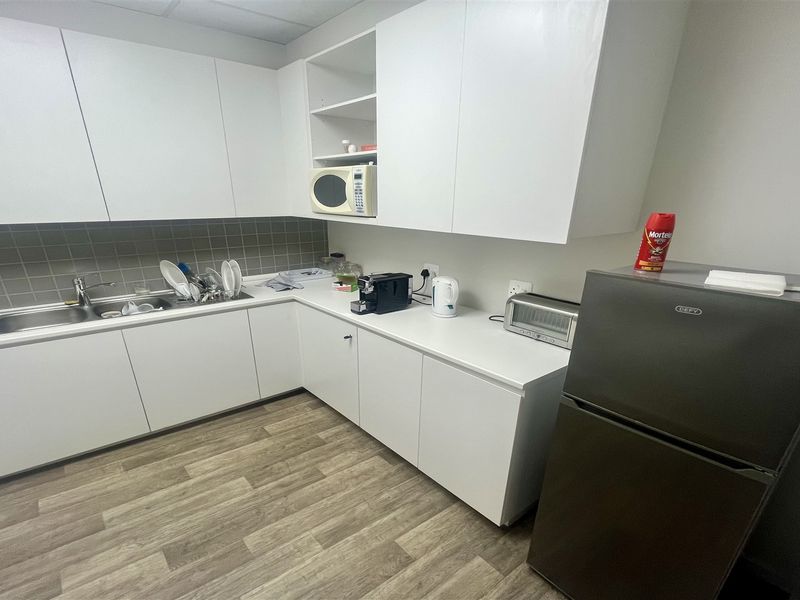 Office space to let in Melrose Estate - Photo 6