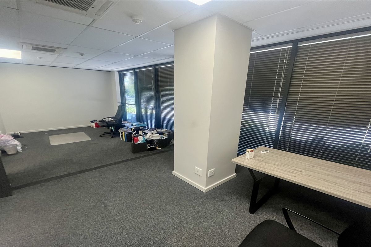Office space to let in Melrose Estate - Photo 5