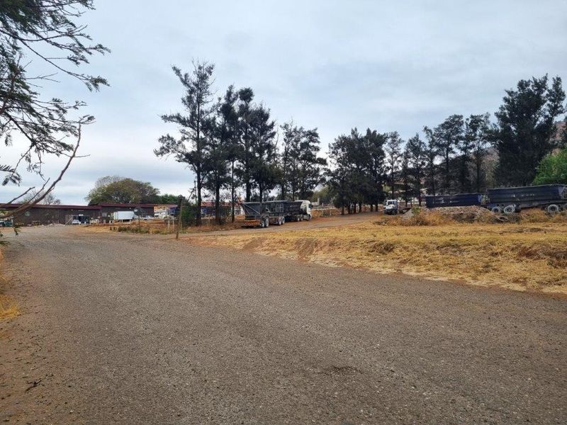 Rustenburg R24!Prime Business Spot! - Photo 10