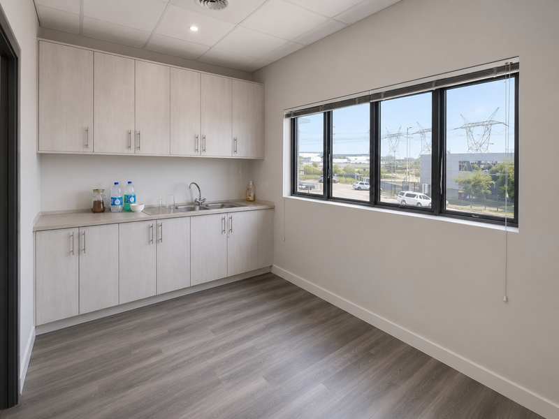 A-Grade Warehouse for Rent | Modern Finishes | Louwlardia Centurion - Photo 8