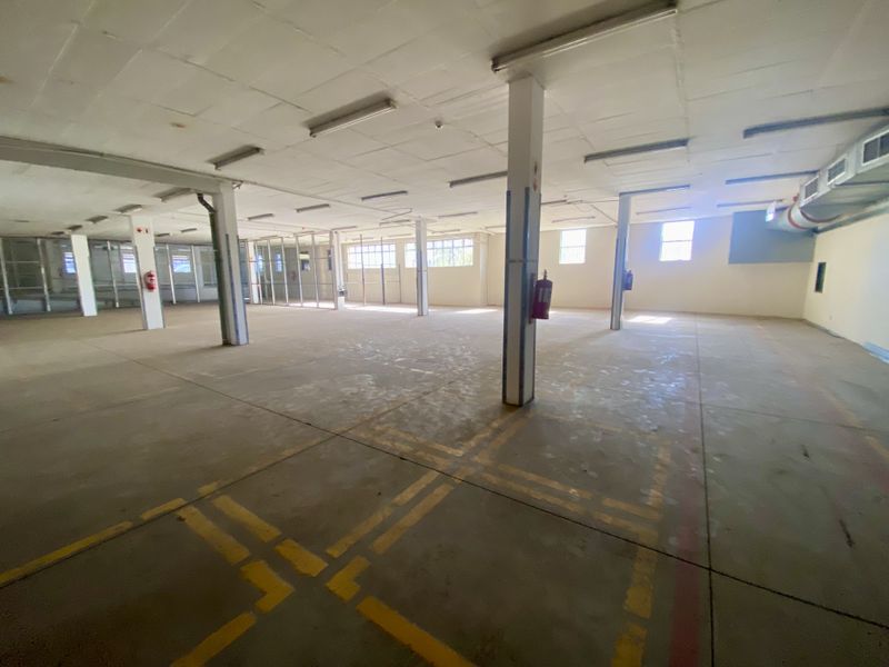 Industrial Space Available at The Park on 16th, Randjespark, Midrand - Photo 4