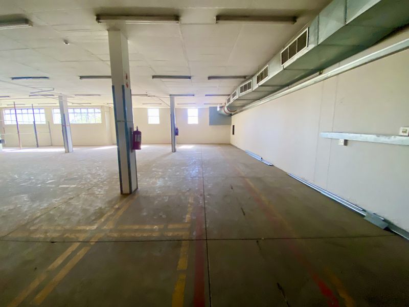 Industrial Space Available at The Park on 16th, Randjespark, Midrand - Photo 5