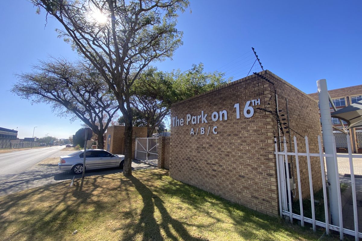 Industrial Space Available at The Park on 16th, Randjespark, Midrand - Photo 2