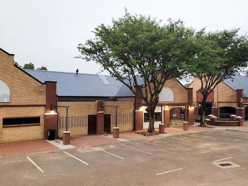 Retail Spaces Designed for Success - Photo 6