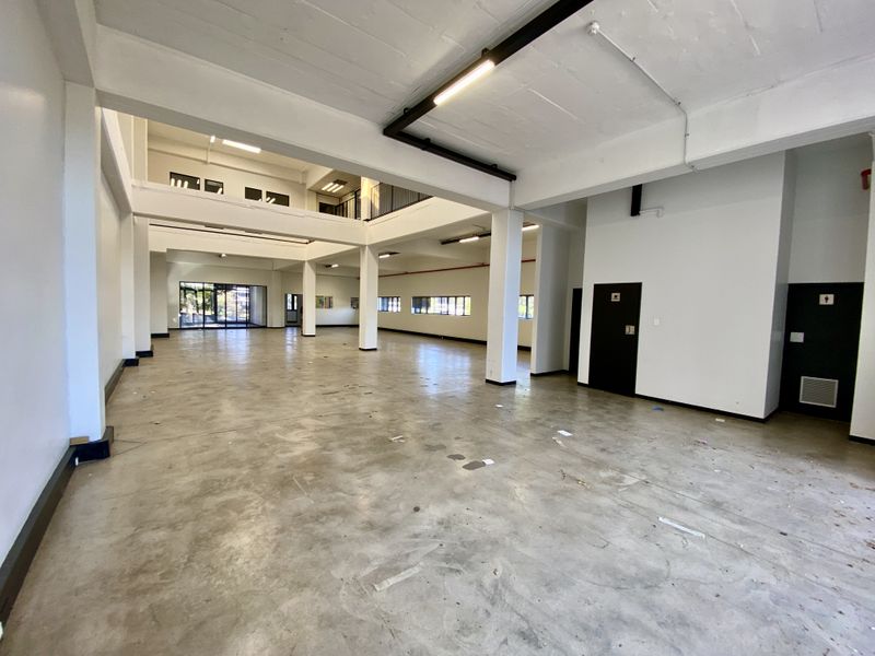 High-Visibility Showroom, Office & Warehouse Space To Let – Old Pretoria Road, Midrand - Photo 5