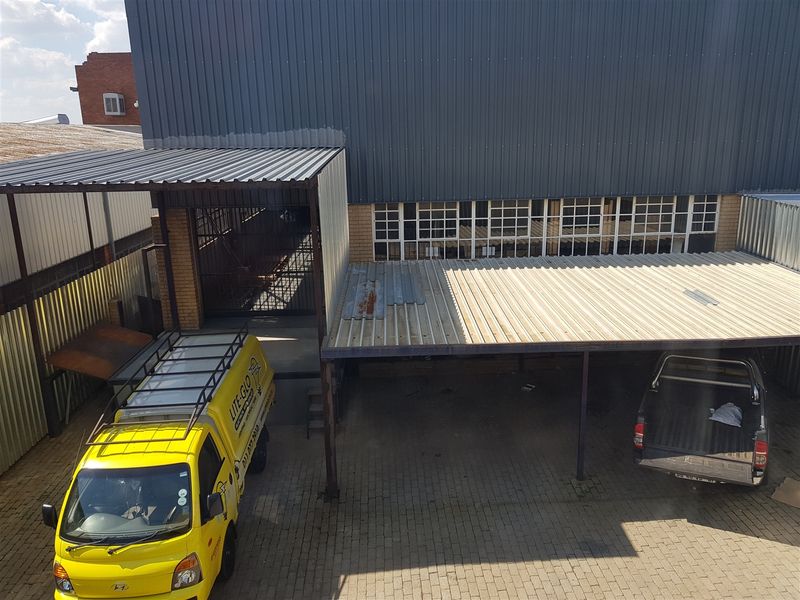 1000m2 warehouse FOR SALE OR FOR LEASE - Photo 6