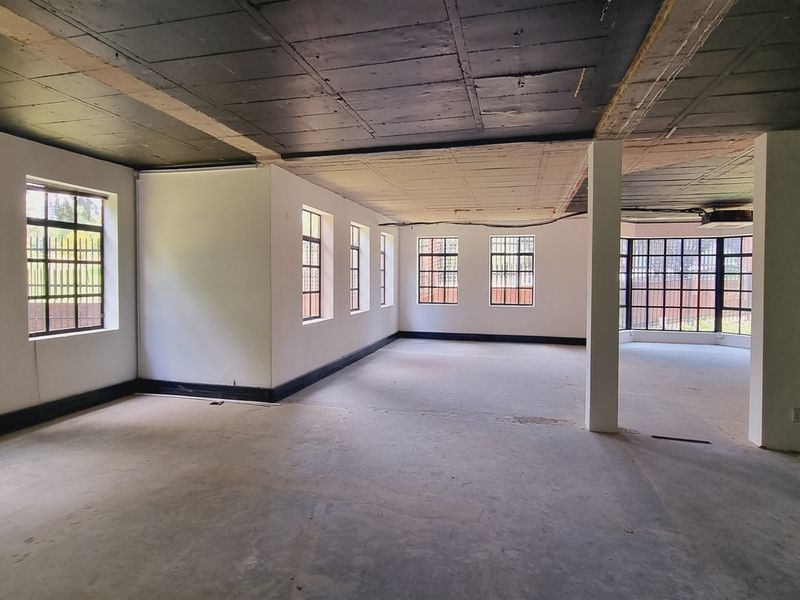 Office space to let on the Ground floor in Peter Place Office Park - Photo 5