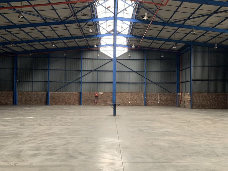 Warehouse to let in Spartan - Photo 10