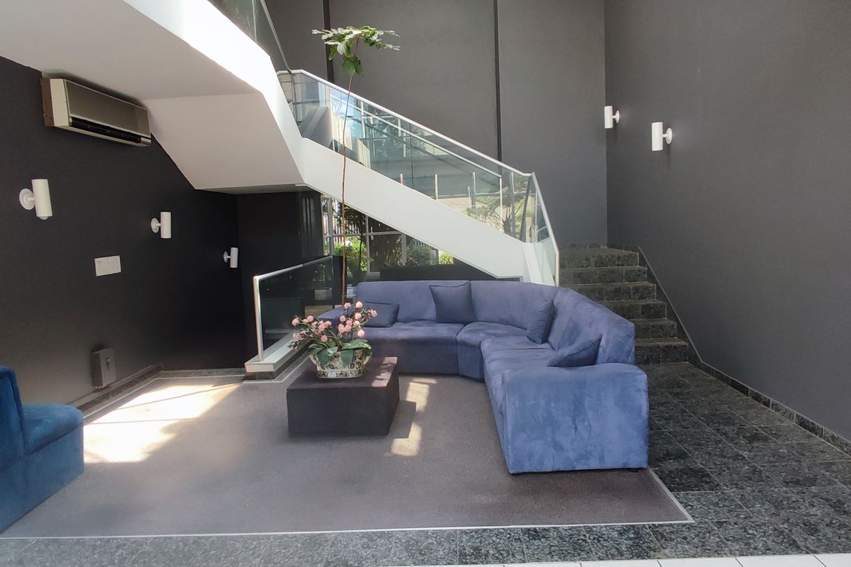 Stand Alone Office Building to Lease or For Sale in Parktown - Photo 5