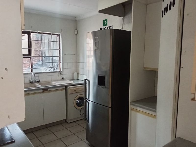 Commercial Office Space to Rent in Buccleuch - Photo 7